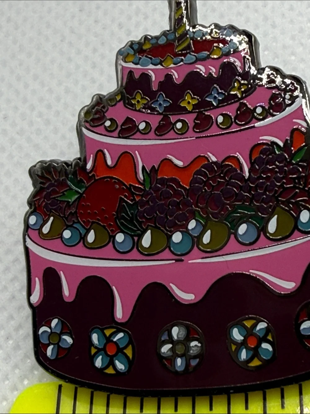 Louis Vuitton pink Layered Cake Enamel Pin 200th anniversary VIP tac pin rare